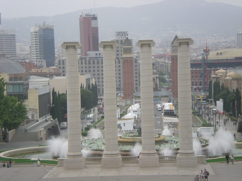 Les Quatre Colonnes
